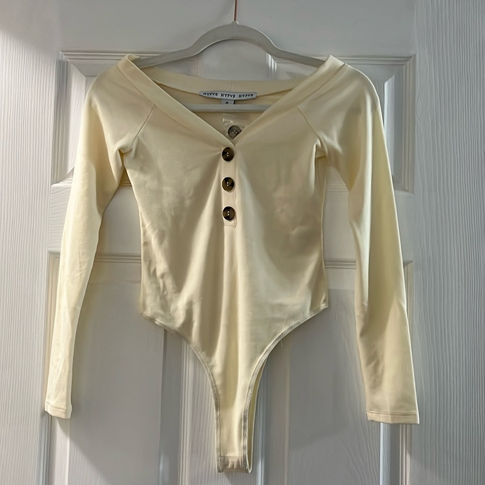 Long sleeve cream bodysuit
